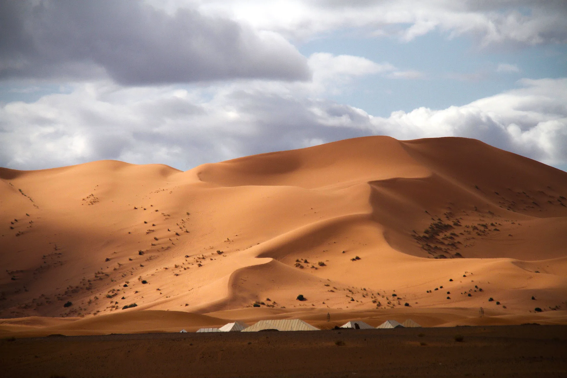 Erg Chebbi, Sahara Desert, Morocco, 摩洛哥