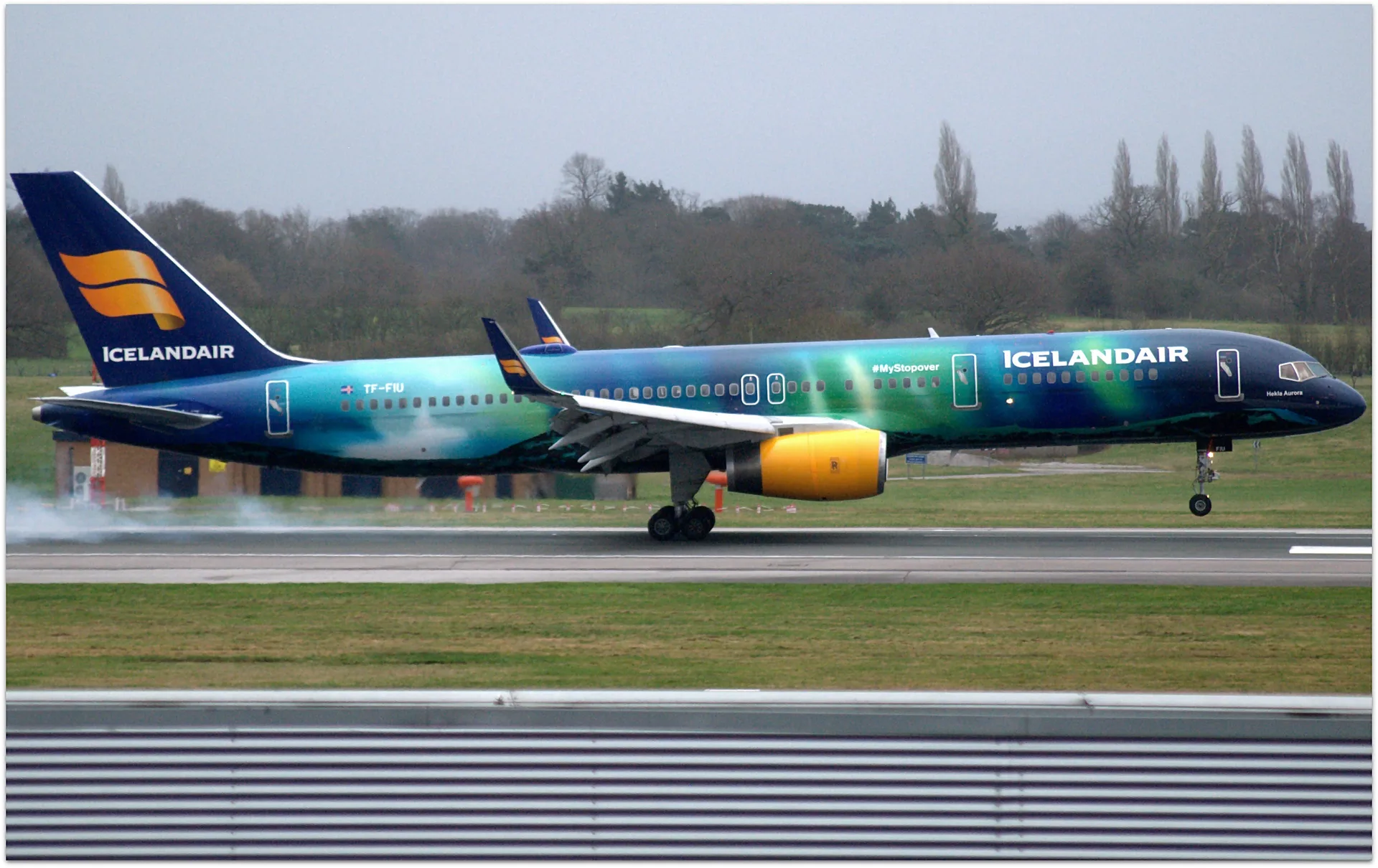 FI/ICE Icelandair Boeing 757 TF-FIU