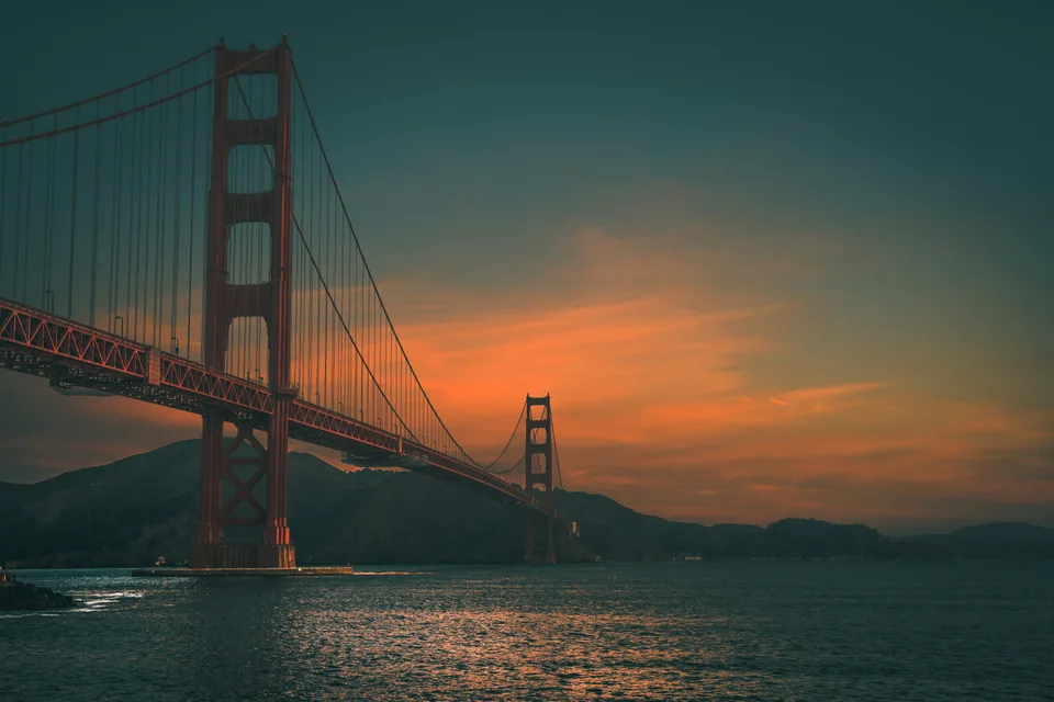 Golden Gate Bridge · sunset · seashore · photography