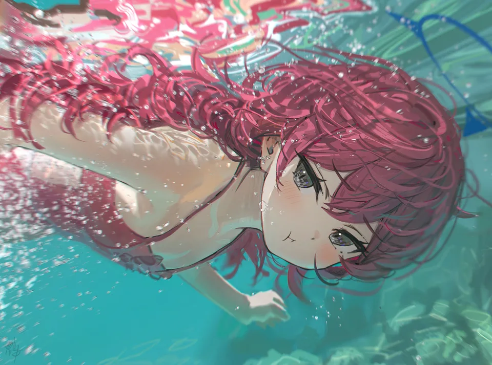 closeup · holding breath · bubbles · underwater